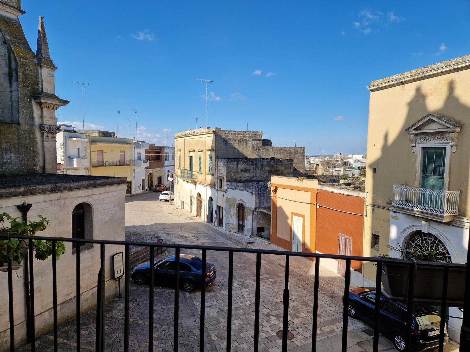 Palazzo Costantini Bed & Breakfast San Donato di Lecce Exterior photo